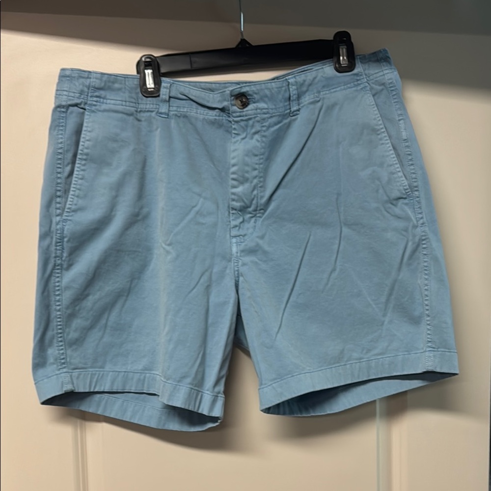 Vineyard Vines Men's Light Blue Shorts